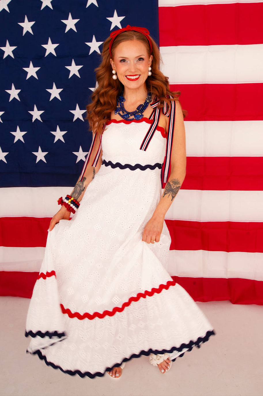 White Eyelet Americana Maxi Dress x Large