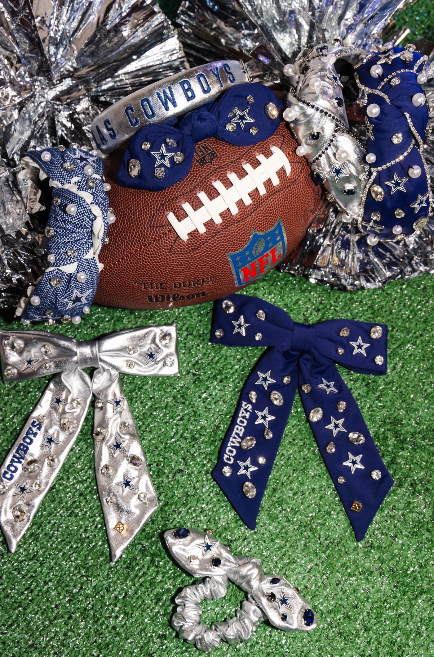 Dallas Cowboys Silver Logo Bow Scrunchie